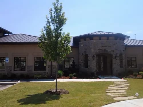 J & J Roofing LLC - Photo 2