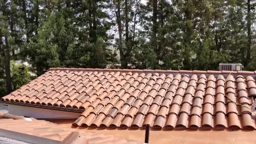 J & J Roofing - Photo 4