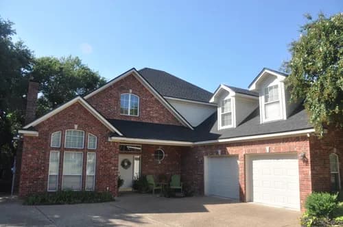 Jacob's Roofing - Photo 4