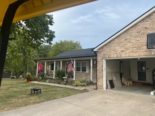 JBS Roofers - Photo 2