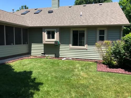 JOHN PETERS ROOFING - Photo 4