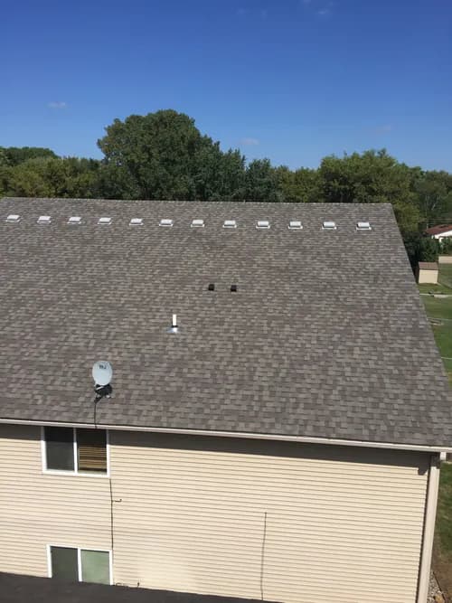 K. and M. Construction of MN LLC - Photo 3