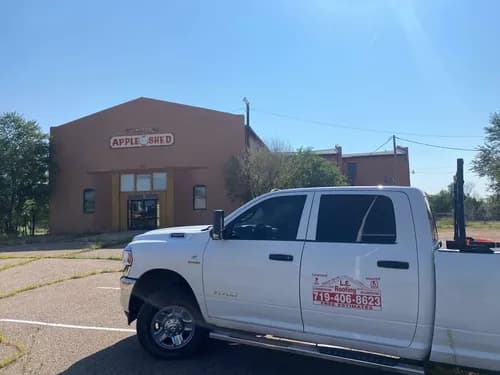 L.E. Roofing - Photo 3