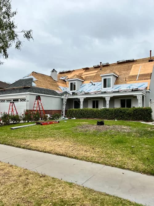 Lazaros Roofing Inc. - Photo 2