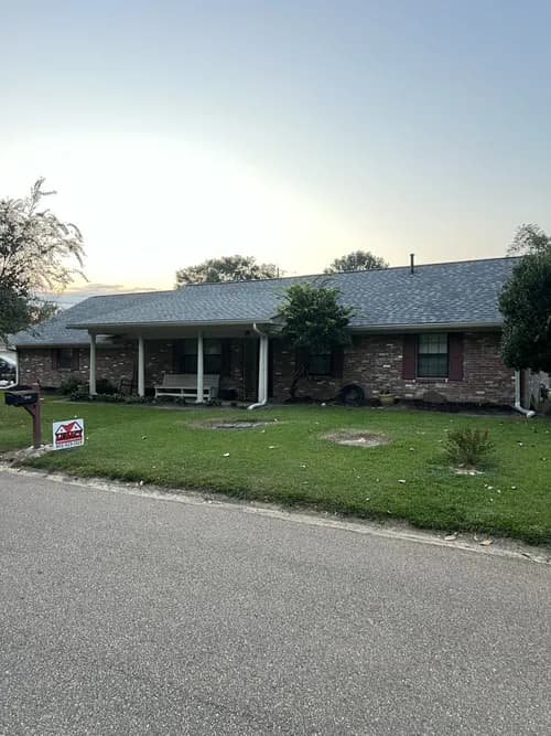 Legacy Roofing & Construction - Photo 1