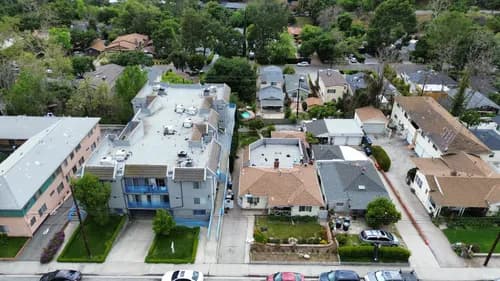 Lemon Roofing - Photo 1