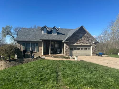 Lex Roofing - Photo 1