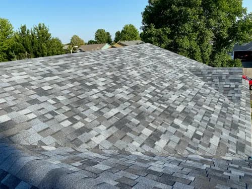 Lightning Exteriors - Photo 5