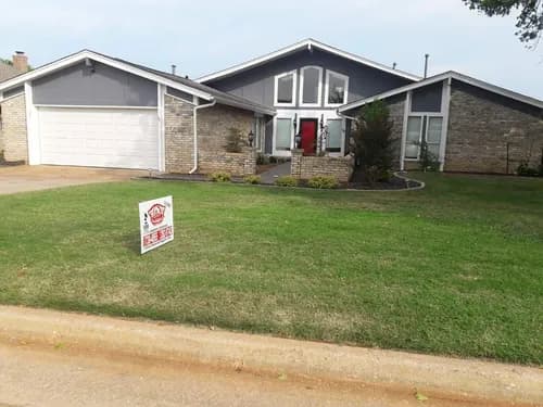 Lira Roofing & Construction - Photo 3