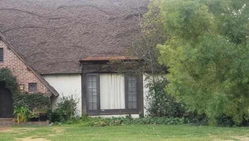 Local Roofer - Photo 2