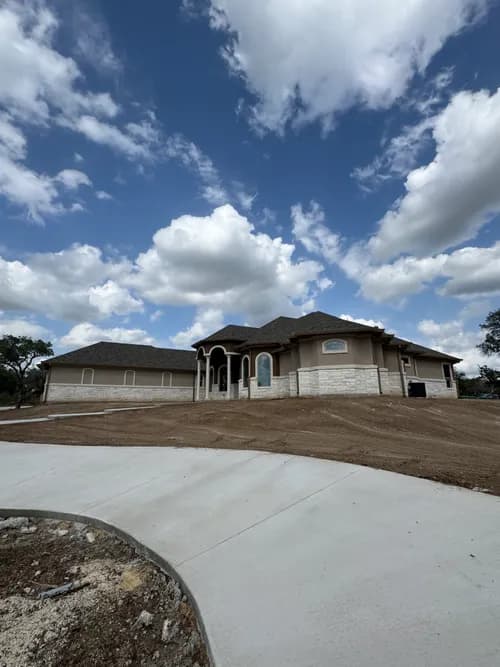 Lone Ranger Roofing - Photo 4