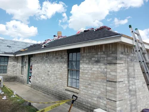 Lone Star Roofing N Solar - Photo 1