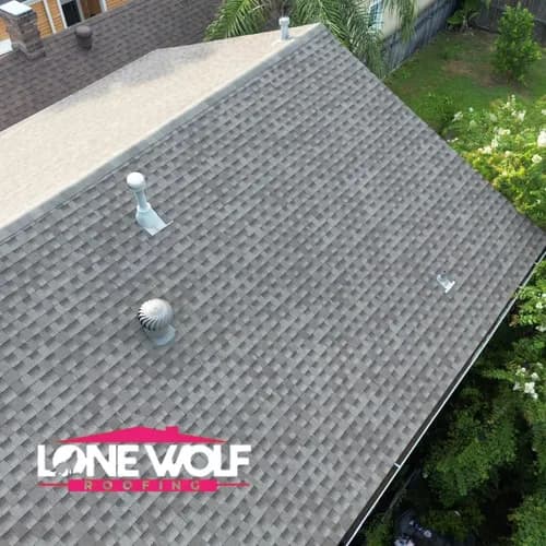 Lone Wolf Roofing - Photo 3