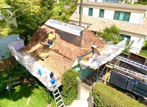 Lovett & Lovett Roofing - Photo 1