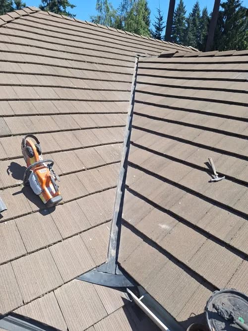 M and M Roofing Inc