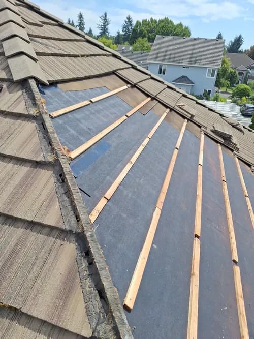 M and M Roofing Inc - Photo 2