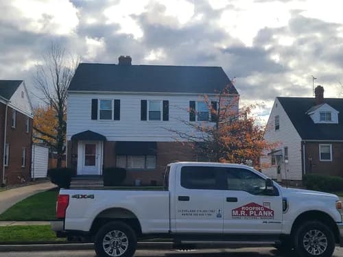 M. R. Plank Roofing - Photo 4