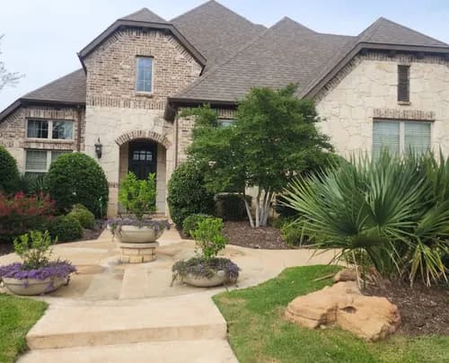 MacDonald Roofing & Remodeling