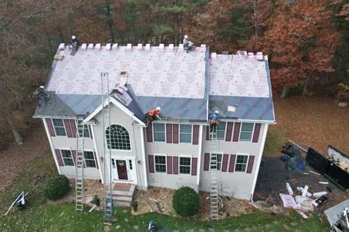 Manny's Roofing - Photo 2