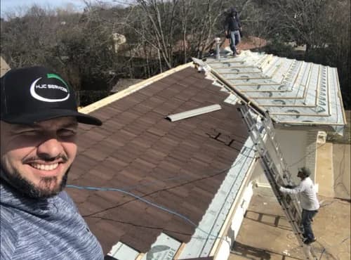 Martin & Sons Roof Repair - Photo 4
