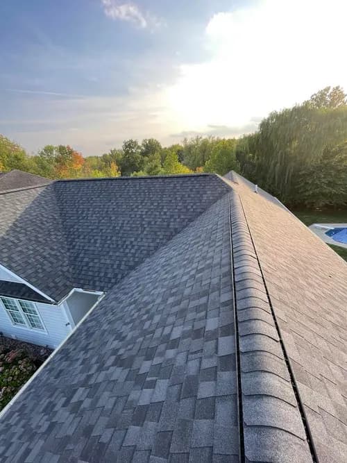Masters Roofing - Photo 1