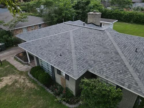 Masters Roofing - Photo 1