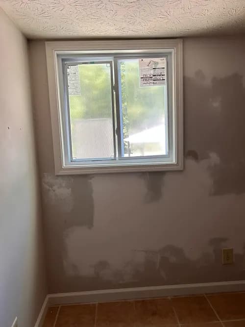 Mayo Roofing & Gutters - Photo 4