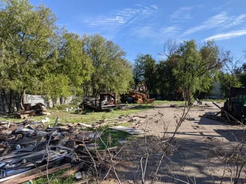 Mc Niel Roofing - Photo 1