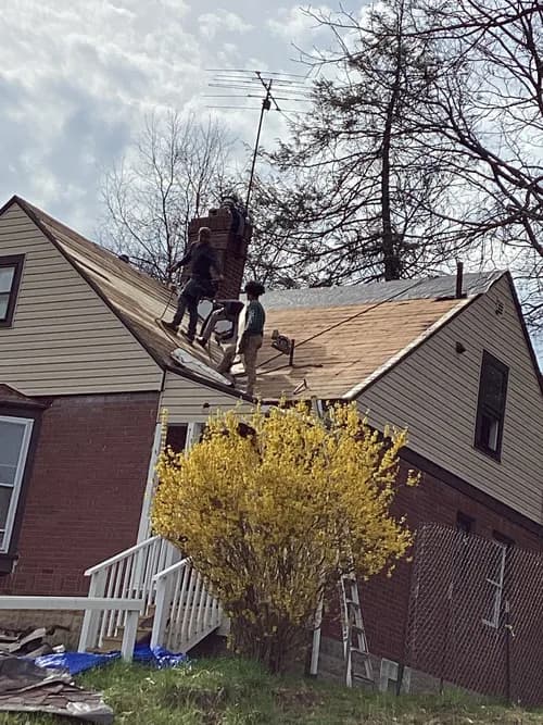 MC Roofing LLC - Photo 1