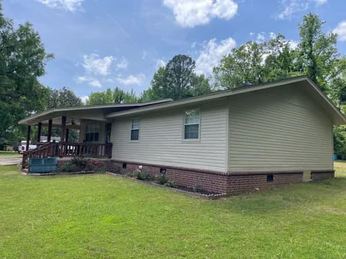 MD Roofing and Siding, LLC. - Photo 1