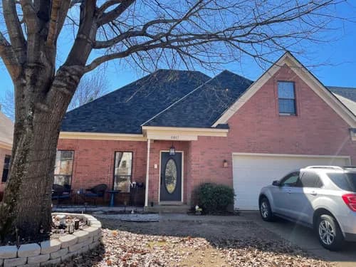 MHM ROOFING - Photo 1