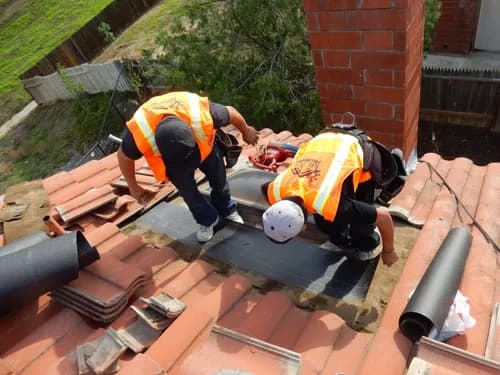 Micasa Pro Roofers - Photo 1
