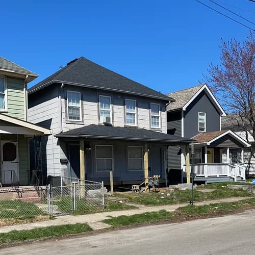 Miguel Roofing - Photo 3