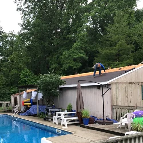 Miguel Roofing - Photo 4