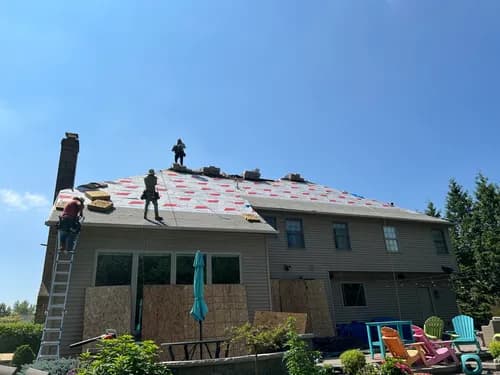 Mills Siding and Roofing - Photo 4