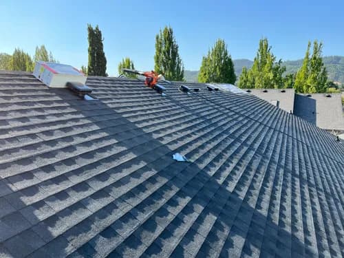 MMG Precise Roofing - Photo 2
