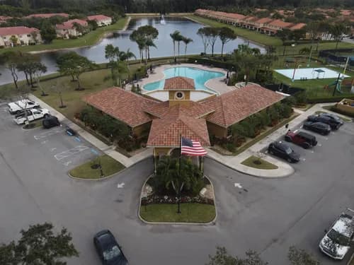 Molsbee Roofing - Photo 4