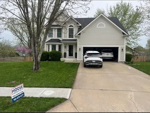 Moose Roofing Kansas City - Photo 2