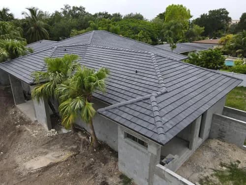 MRT Construction - Photo 2