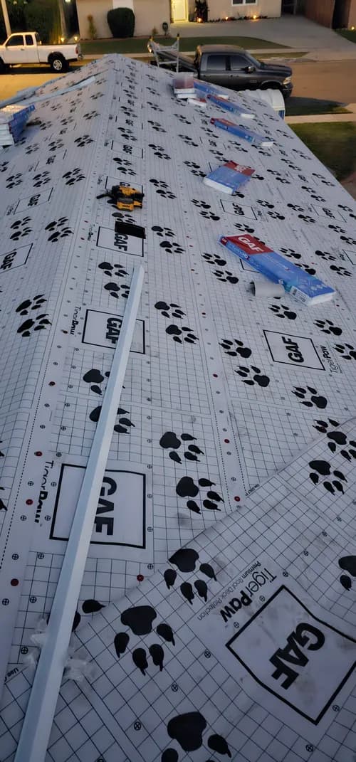 Munoz Roof and Roof Removal - Photo 5