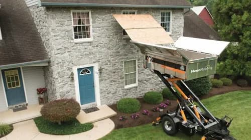 Neon Roofing - Photo 3