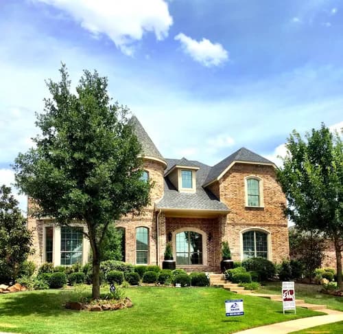 New View Roofing - Photo 1