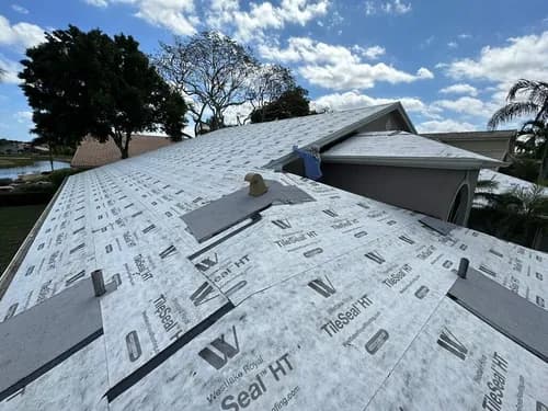 Nik's Roofing LLC - Photo 2