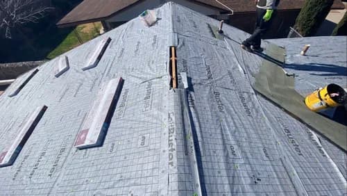 Noah's Roofing & Construction - Photo 3