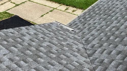 Oaks Roofing & Siding - Photo 1