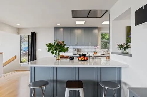 Oasis Construction Group Inc - Photo 2