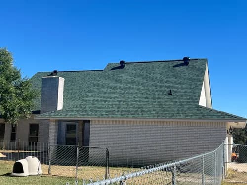 Paddie Roofing - Photo 3
