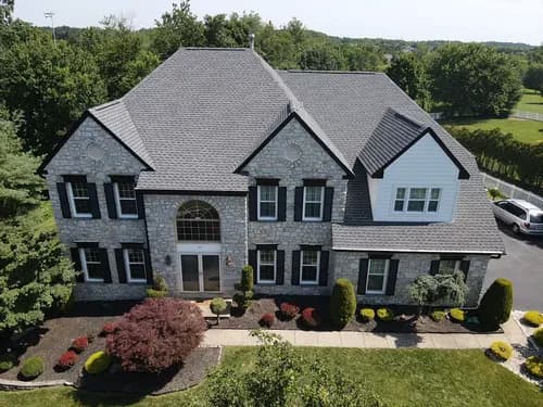 Paragon Exterior - Photo 1