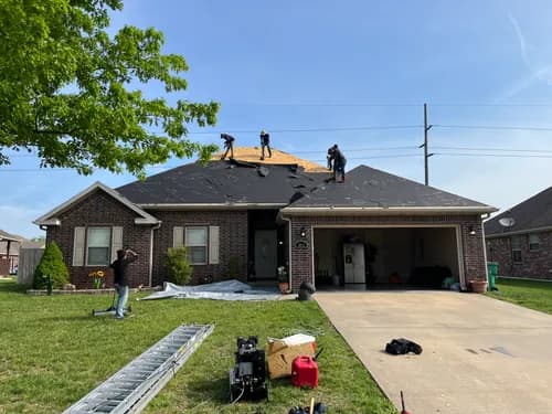 Peak Roofing - Photo 4