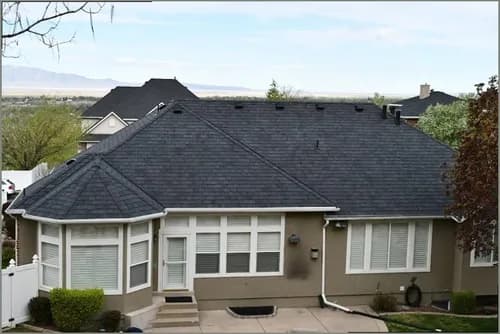 Perez Brothers Roofers - Photo 4